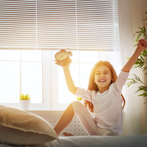 『早起き⇒早寝、朝ごはん』を新しい合言葉に　